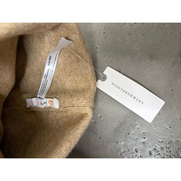 Anthropologie Daily Practice Patch Beanie - Picture 6 of 6